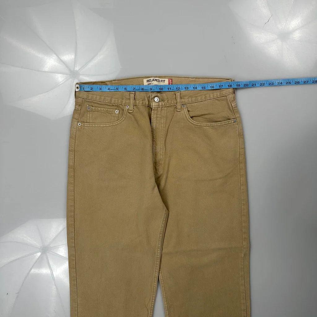 550 Levis Jeans - 36W 29L Beige Cotton - Image 3