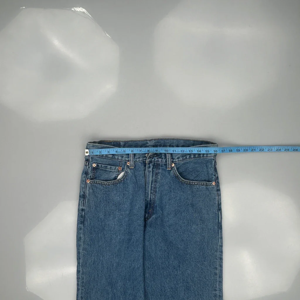 550 Levis Jeans - 32W 33L Blue Cotton - Image 3