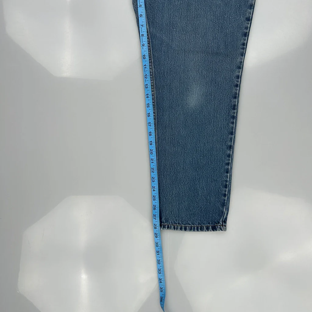 550 Levis Jeans - 33W 28L Blue Denim - Image 5