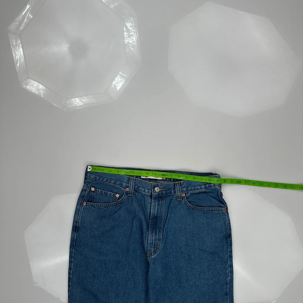 550 Levis Jeans - 34W 29L Blue Denim - Image 3
