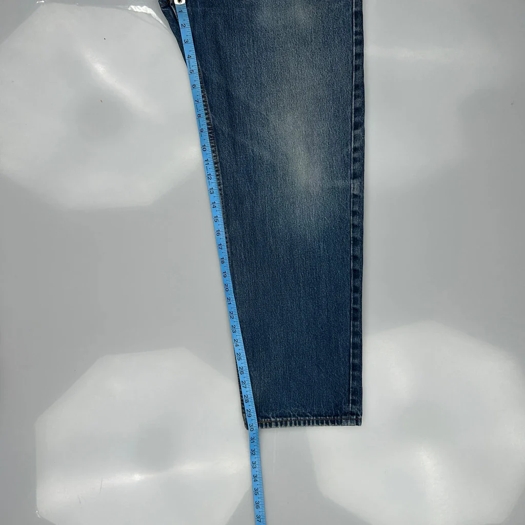 550 Levis Jeans - 34W 31L Blue Cotton - Image 5