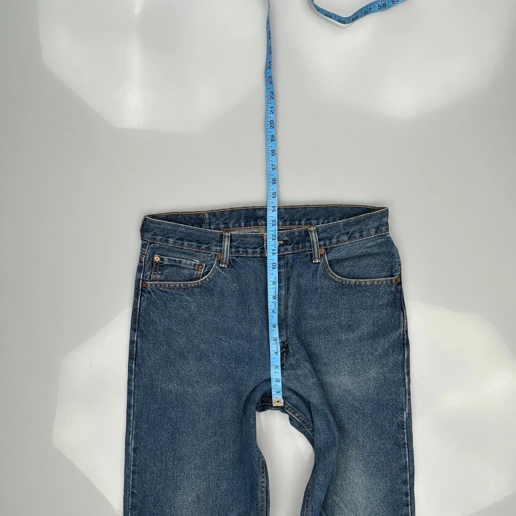550 Levis Jeans - 35W 34L Blue Cotton - Image 4