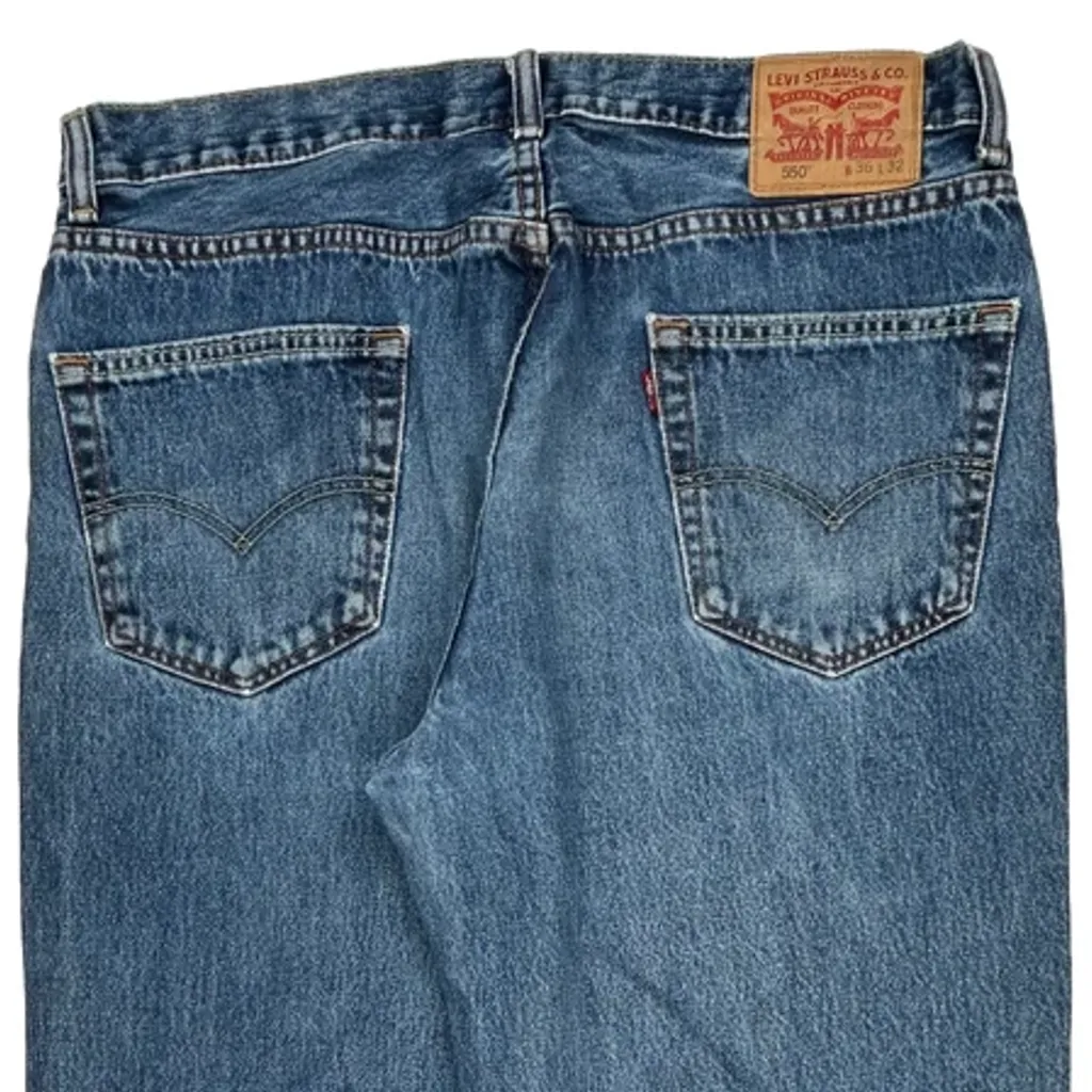 550 Levis Jeans - 36W 31L Blue Denim - Image 7