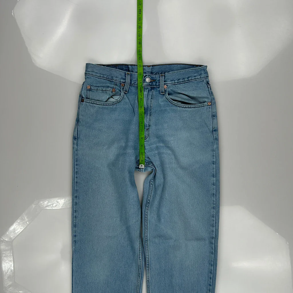 550 Levis Jeans - 32W 34L Light Wash Cotton - Image 4