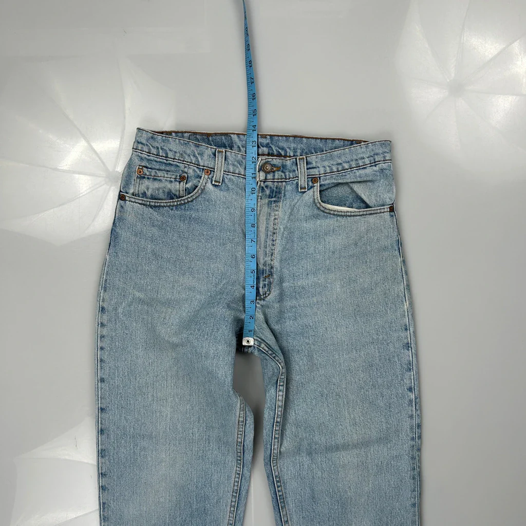 550 Levis Jeans - 34W 30L Light Wash Cotton - Image 4