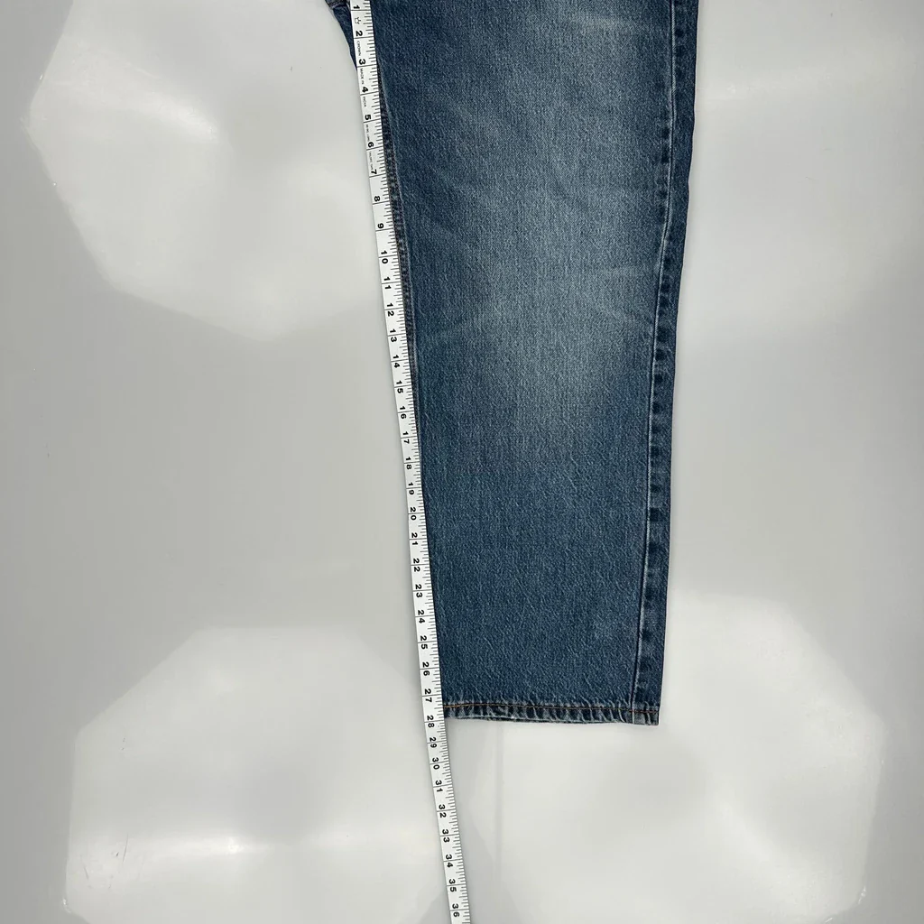 565 Levis Jeans - 37W 28L Blue Cotton - Image 5
