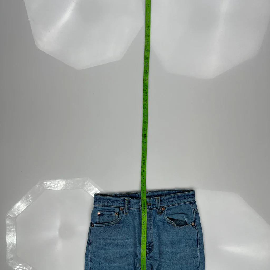 90S 550 Levis Jeans - 28W 27L Blue Cotton - Image 4