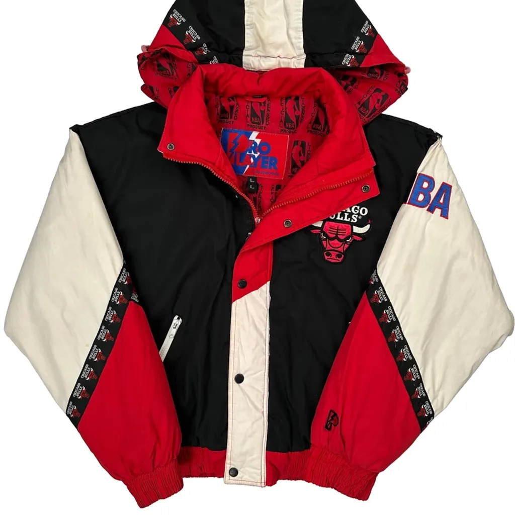 90S Chicago Bulls Pro Player Nba Hooded Graphic Jacket - Large Multicoloured Polyester - Image 5