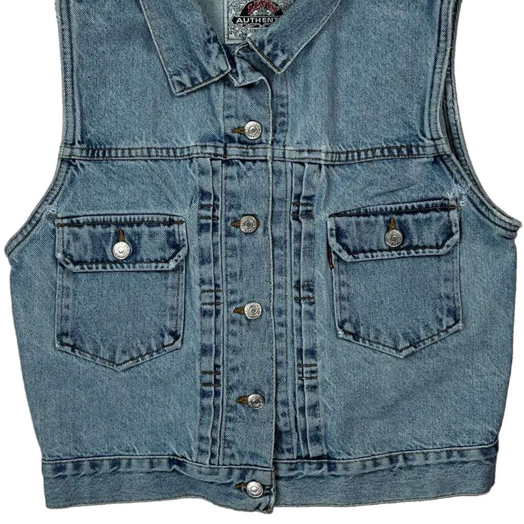 90S Levis Type 2 Denim Gilet - Medium Light Wash Denim - Image 5