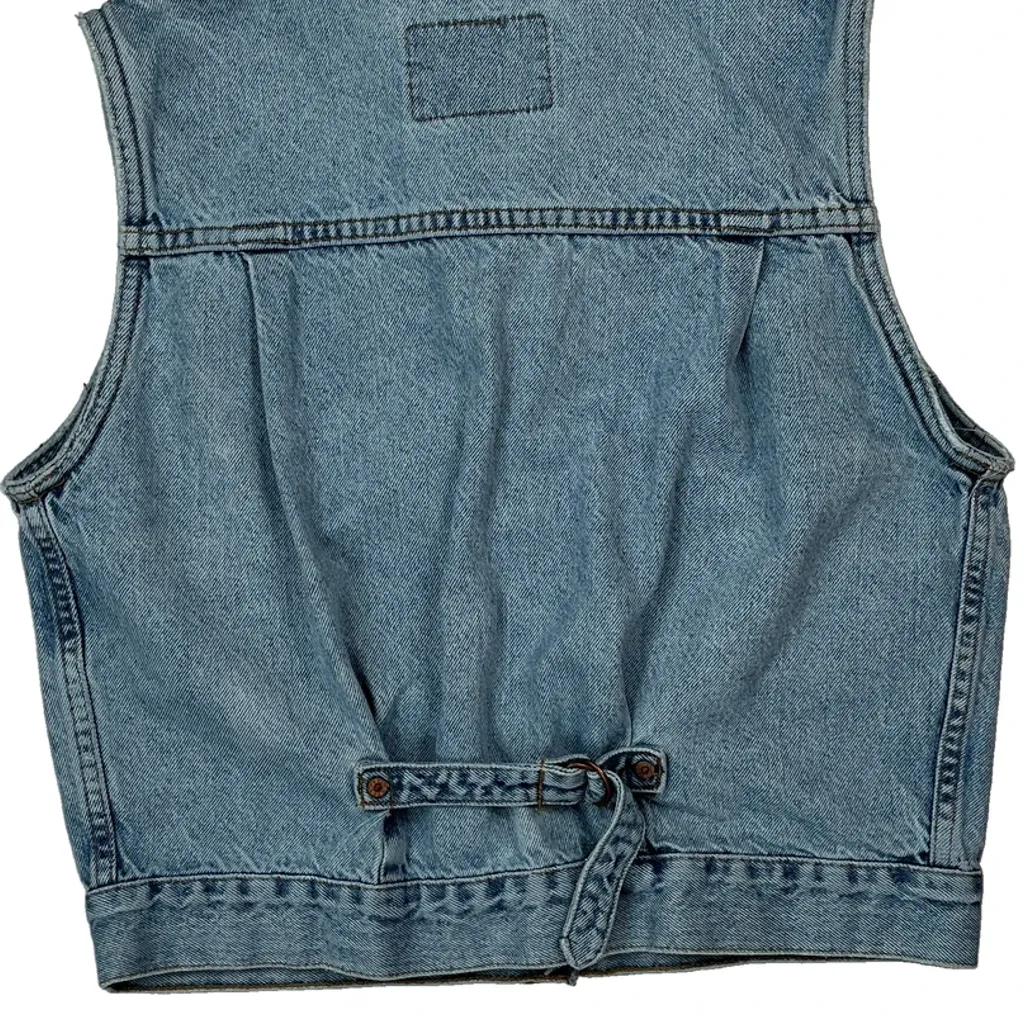 90S Levis Type 2 Denim Gilet - Medium Light Wash Denim - Image 7