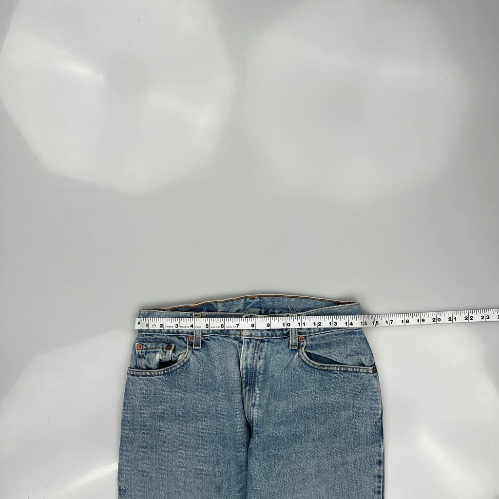 90S Levis 550 Jeans - 29W 28L Light Wash Denim - Image 3