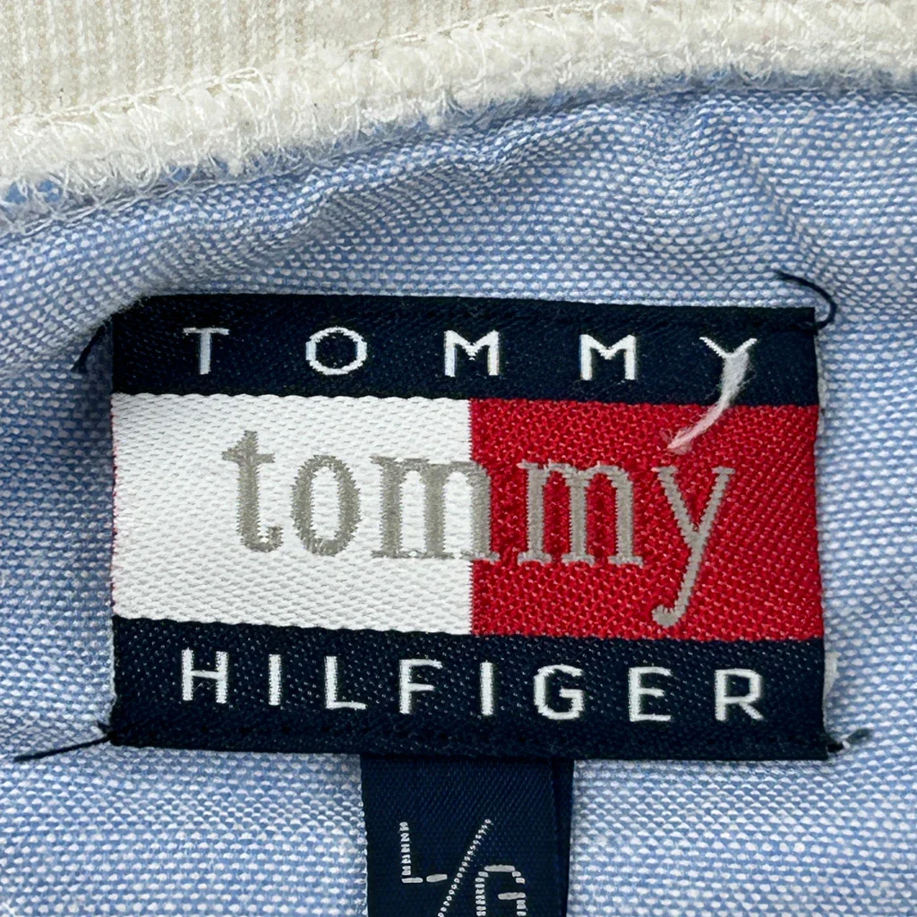 90S Tommy Hilfiger Spellout Sweatshirt - Large White Cotton - Image 3