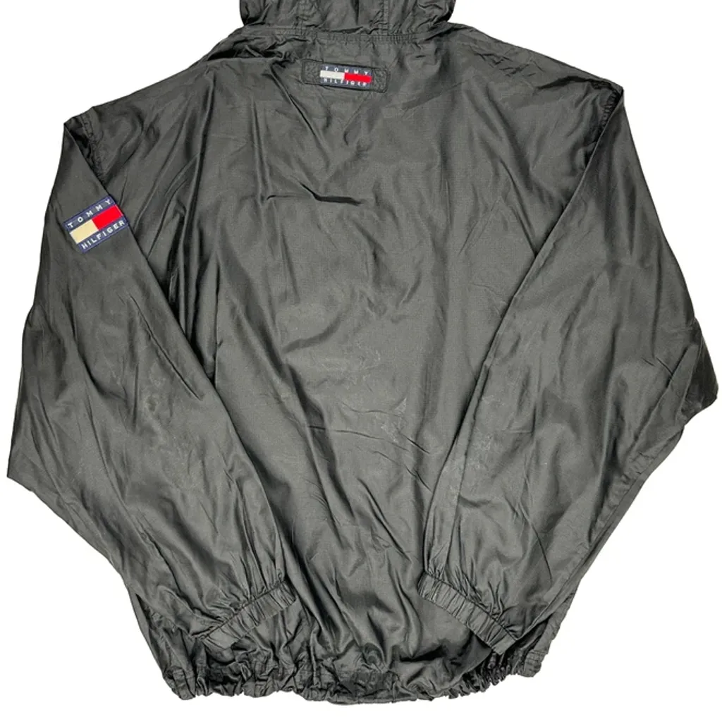 90S Tommy Hilfiger Windbreaker - XL Black Polyester - Image 6