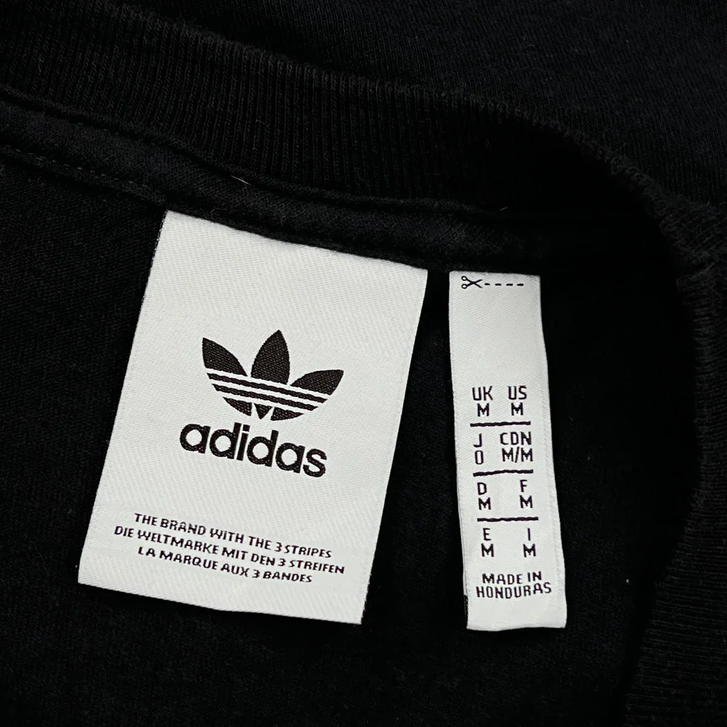 Adidas T-Shirt - Medium Black Cotton - Image 3