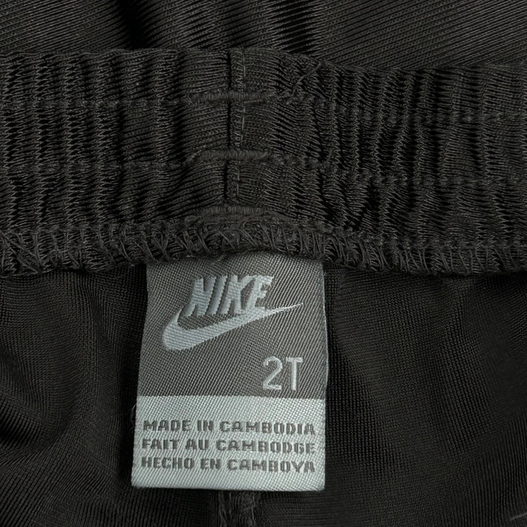 Age 2 Nike Sport Shorts - X-Smallw 5L Black Polyester - Image 3