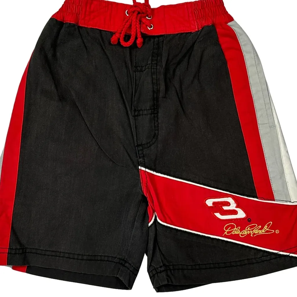 Age 6 Chase Authentics Nascar Sport Shorts - Small Black Cotton Blend - Image 5