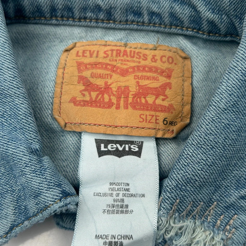 Age 6 Levis Denim Jacket - XS Light Wash Cotton - Image 3