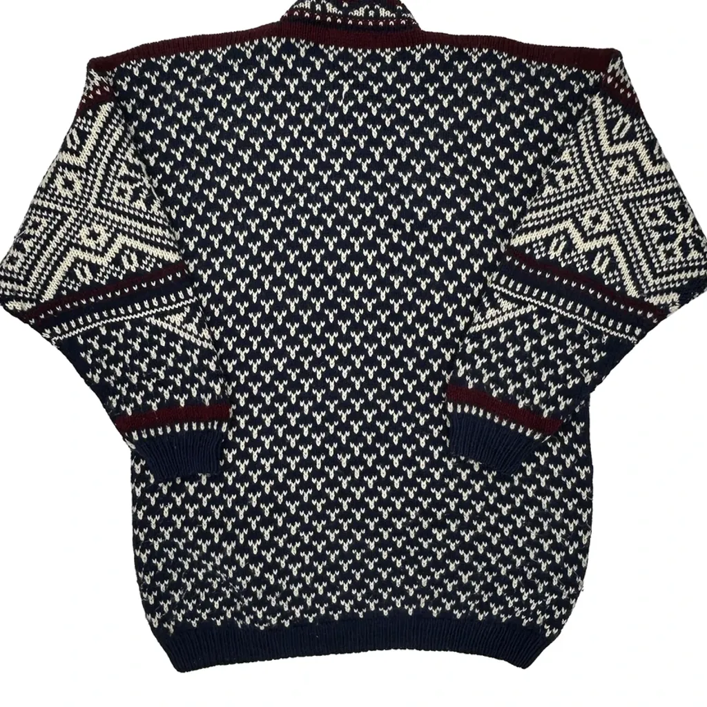 Amalfonias Sweater - Medium Navy Wool - Image 8