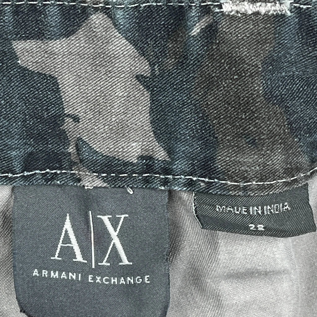 Armani Exchange Camo Cargo Shorts - 28W 10L Grey Cotton - Image 6