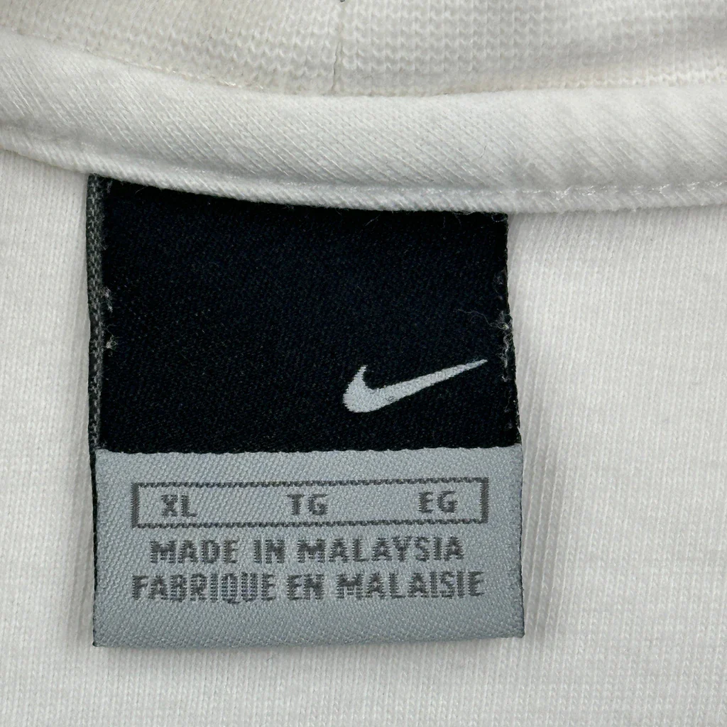 Basketball Nike Graphic T-Shirt - XL White Cotton - Image 3