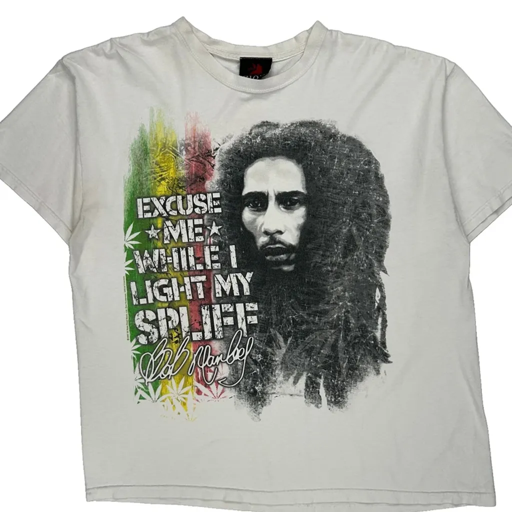 Bob Marley Zion Rootwear Excuse Me While I Light My Spliff T-Shirt - XL White Cotton - Image 5