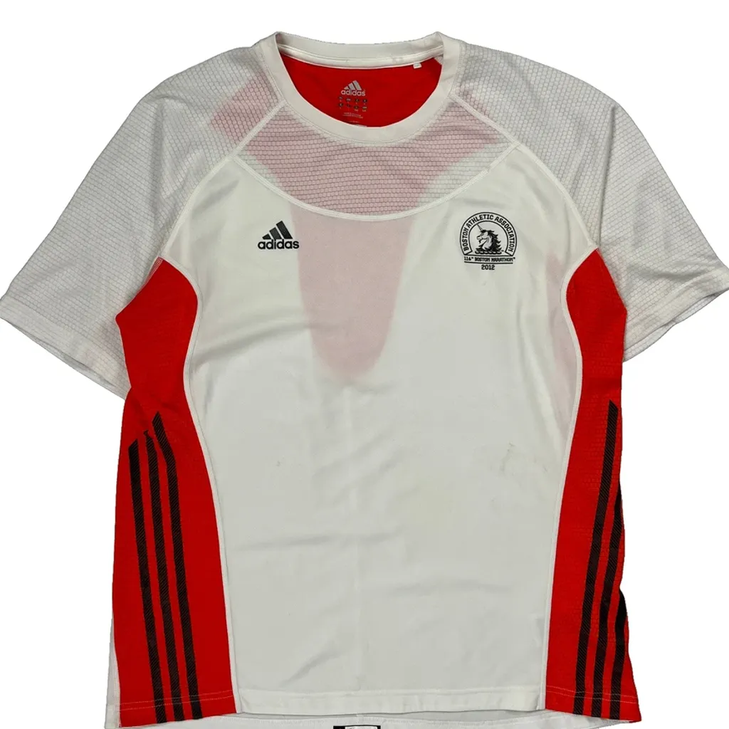 Boston Marathon 2022 Adidas Football Shirt - Large Red Polyester - Image 5