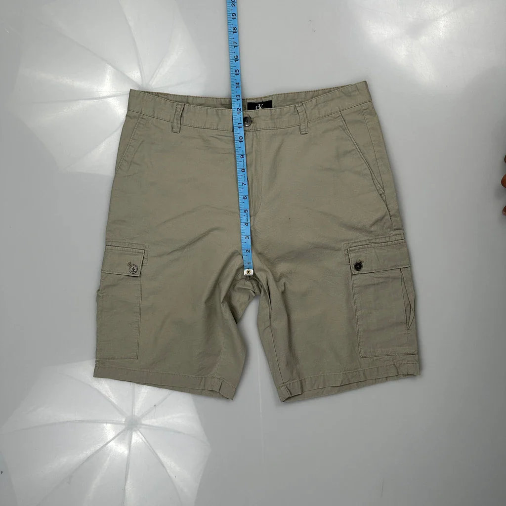 Calvin Klein Cargo Shorts - 34W 10L Khaki Cotton - Image 4