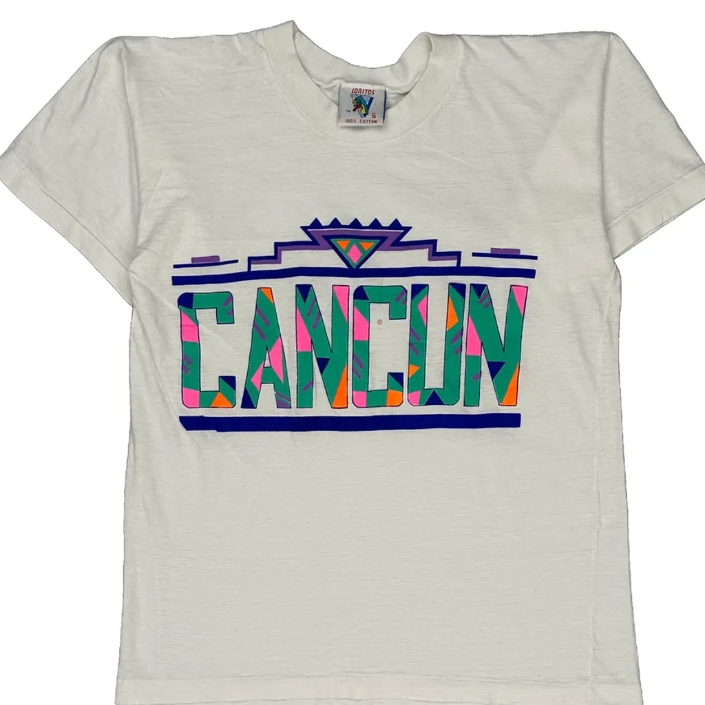 Cancun Loritos Single Stitch T-Shirt - Small White Cotton - Image 5