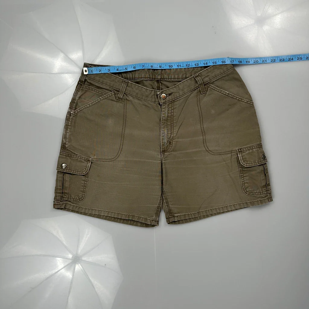 Carhartt Cargo Shorts - 33W UK 14 Khaki Cotton - Image 3