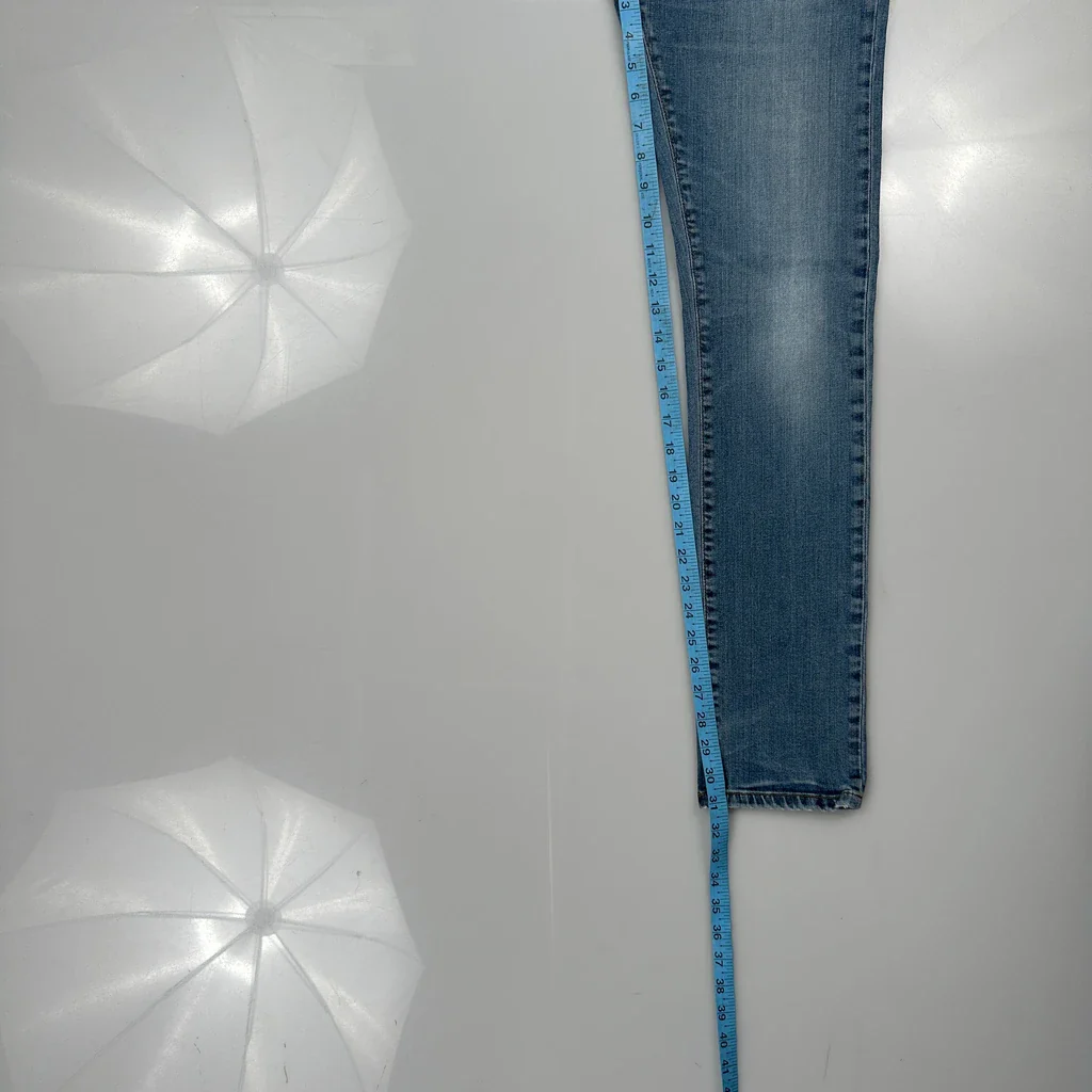 Carhartt Slim Fit Jeans - 31W 32L Light Wash Cotton - Image 5