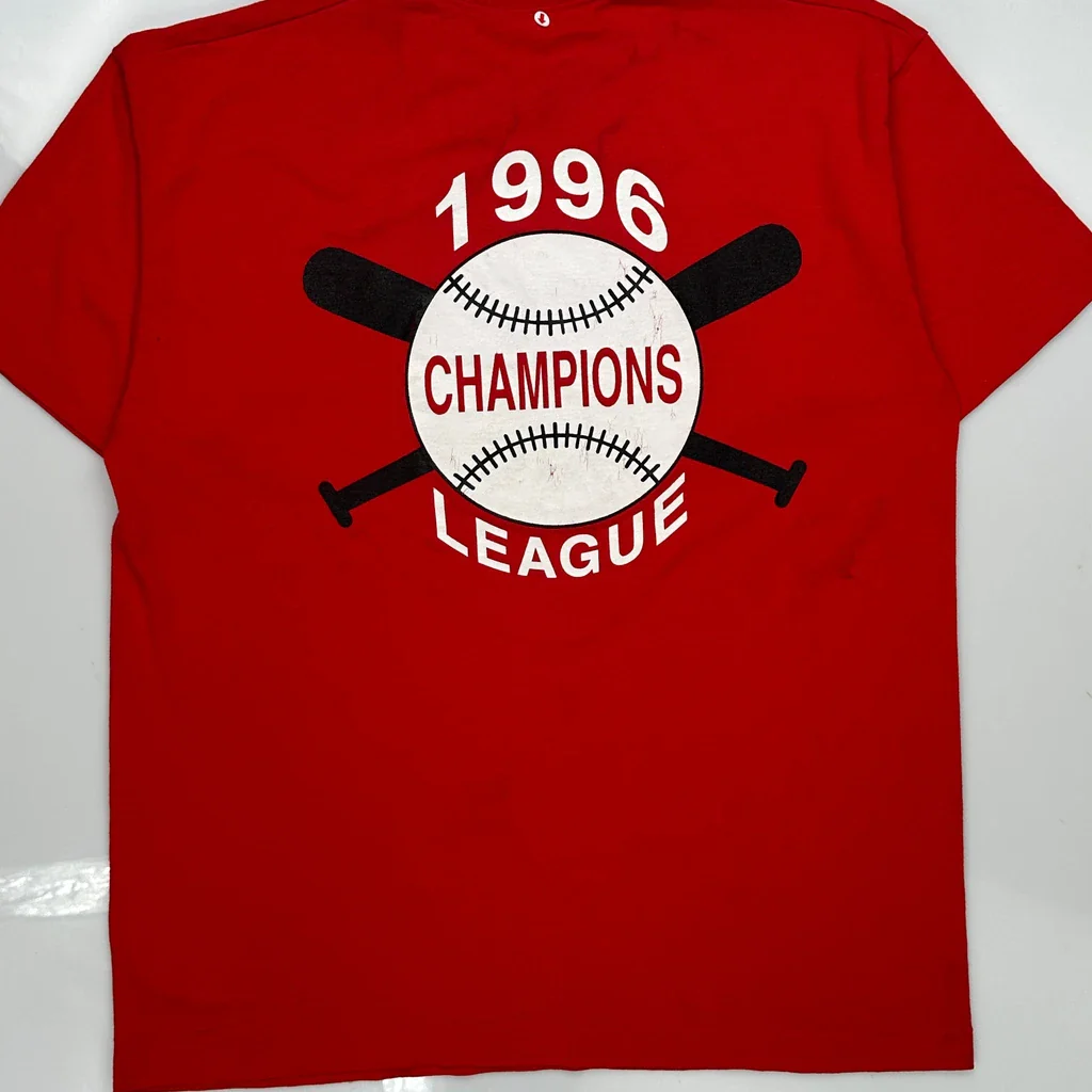 Champions League 1996 Fruit Of The Loom Single Stitch T-Shirt - Large Red Cotton Blend - Image 4