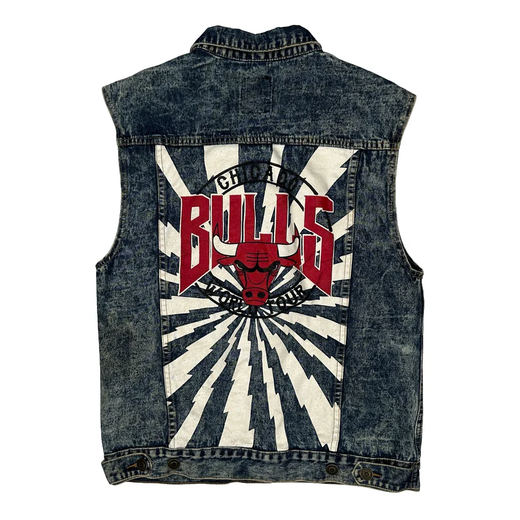 Chicago Bulls Nba Graphic Denim Gilet - XL Acid Wash Denim - Image 2