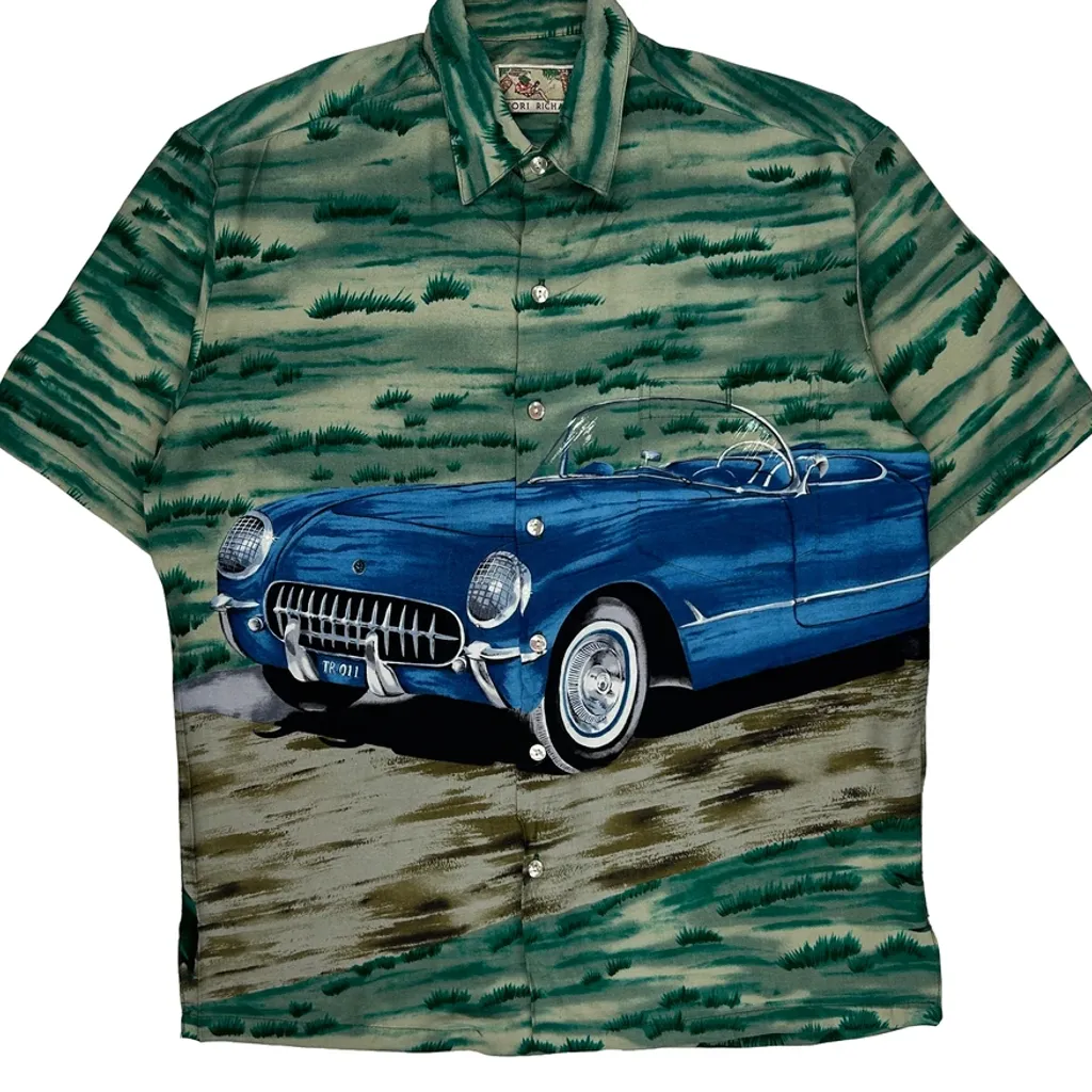 Classic Car Print Tori Richard Graphic Hawaiian Shirt - Medium Green Cotton - Image 4