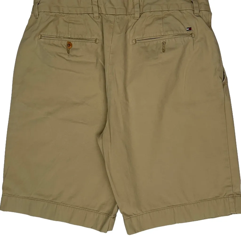 Classic Fit Tommy Hilfiger Chino Shorts - 32W 8L Beige Cotton - Image 10