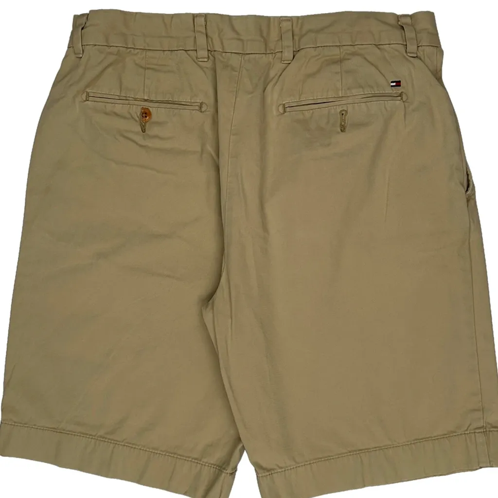 Classic Fit Tommy Hilfiger Chino Shorts - 32W 8L Beige Cotton - Image 8