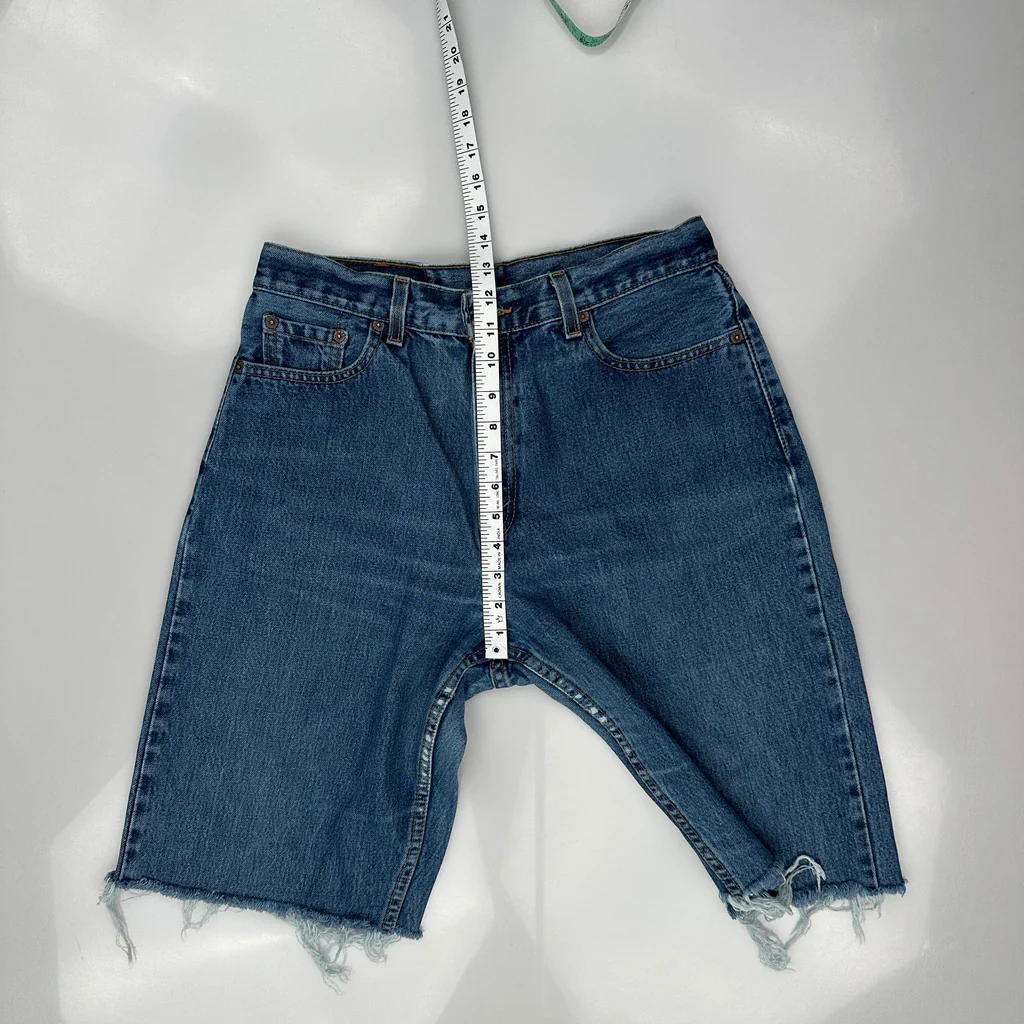 Cut Off Levis Denim Shorts - 30W 10L Blue Denim - Image 4