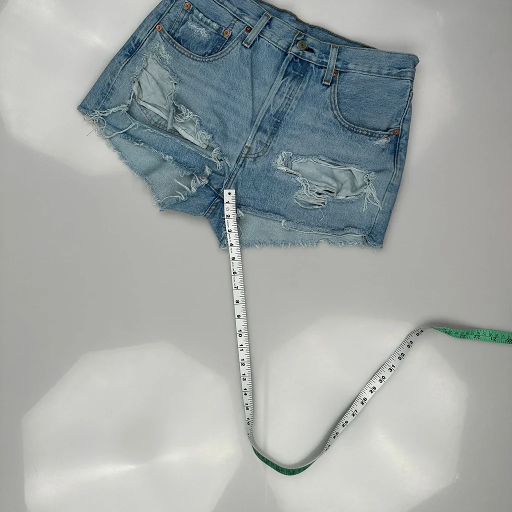 Cut Off Levis Denim Shorts - 32W UK 12 Light Wash Denim - Image 5