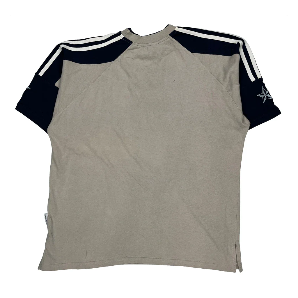 Dallas Cowboys Adidas Equipment Graphic T-Shirt - 2XL Gray Cotton - Image 2