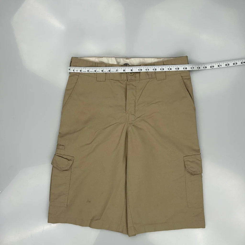 Dickies Baggy Cargo Shorts - 33W 10L Beige Cotton - Image 3
