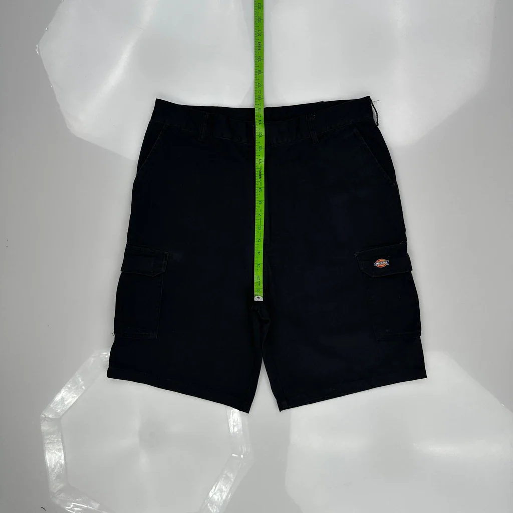 Dickies Cargo Shorts - 34W 11L Black Cotton - Image 4