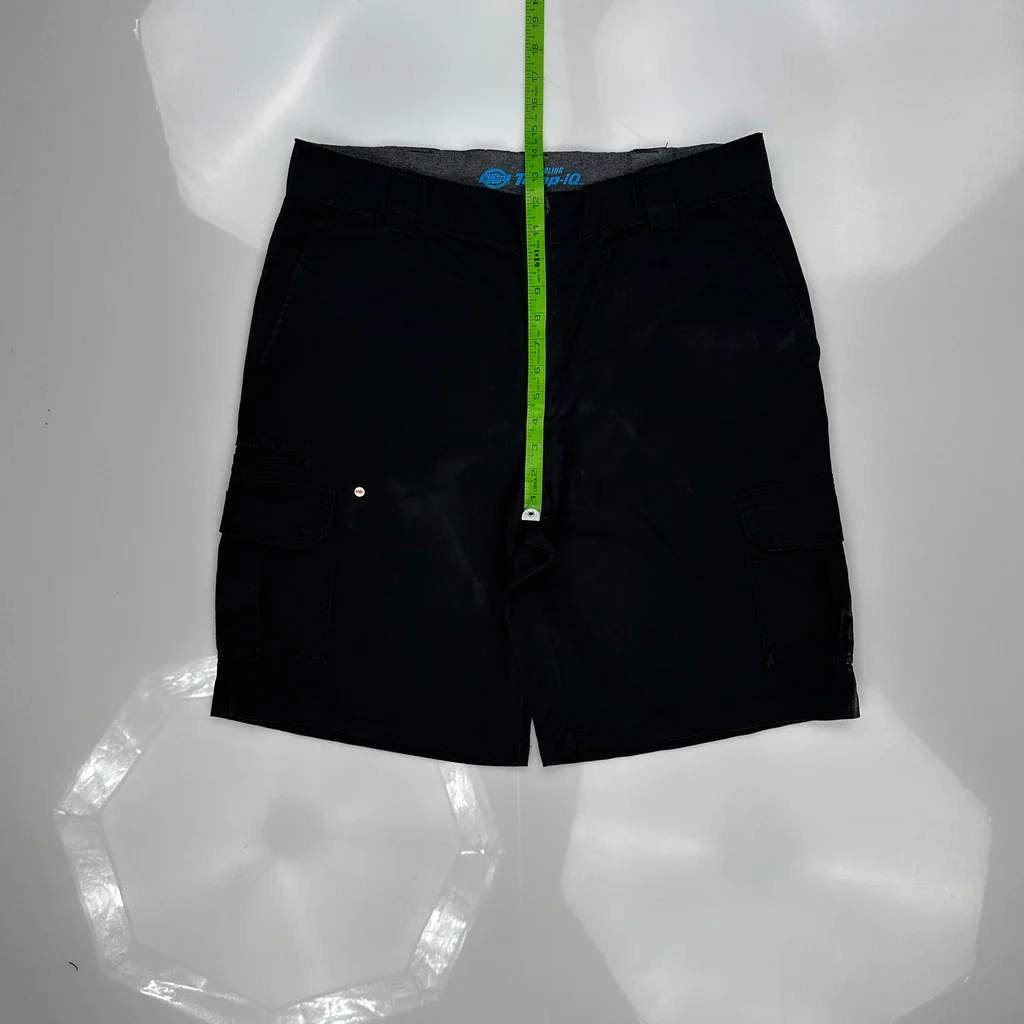 Dickies Cargo Shorts - 35W 12L Black Cotton - Image 5