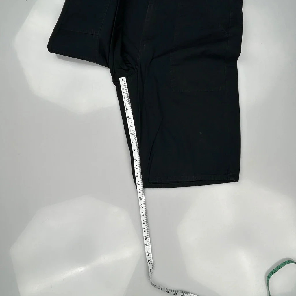 Dickies Baggy Cargo Shorts - 36W 11L Black Cotton - Image 6