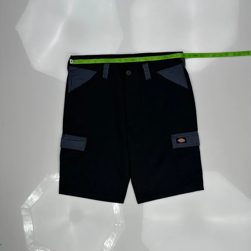 Dickies Cargo Shorts - 36W 10L Black Polyester Blend - Image 3