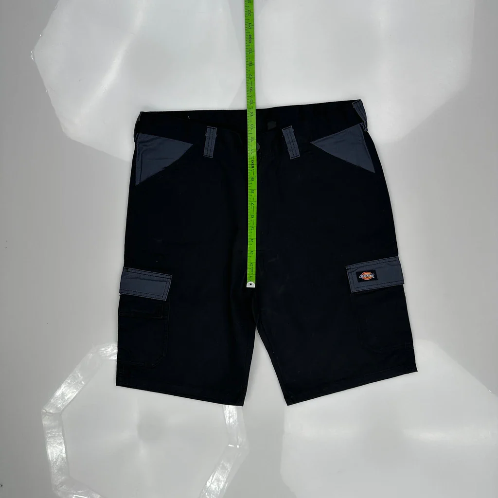 Dickies Cargo Shorts - 36W 10L Black Polyester Blend - Image 4