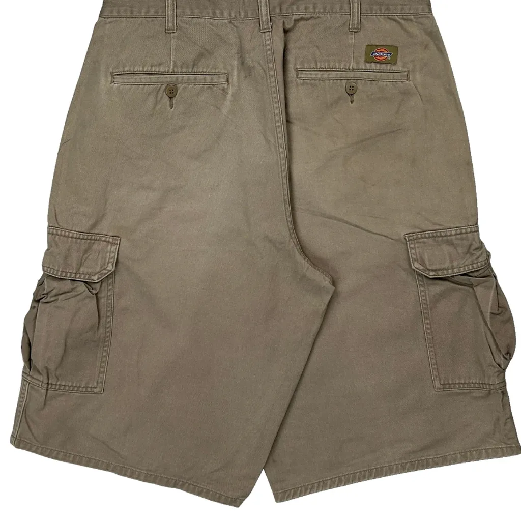 Dickies Cargo Shorts - 31W 11L Khaki Cotton - Image 6