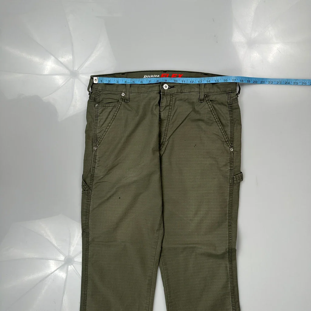 Dickies Cargo Trousers - 34W 32L Green Cotton Blend - Image 3