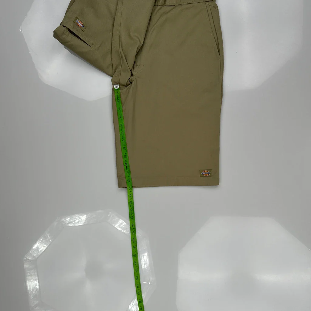 Dickies Baggy Chino Shorts - 32W 11L Khaki Cotton - Image 5