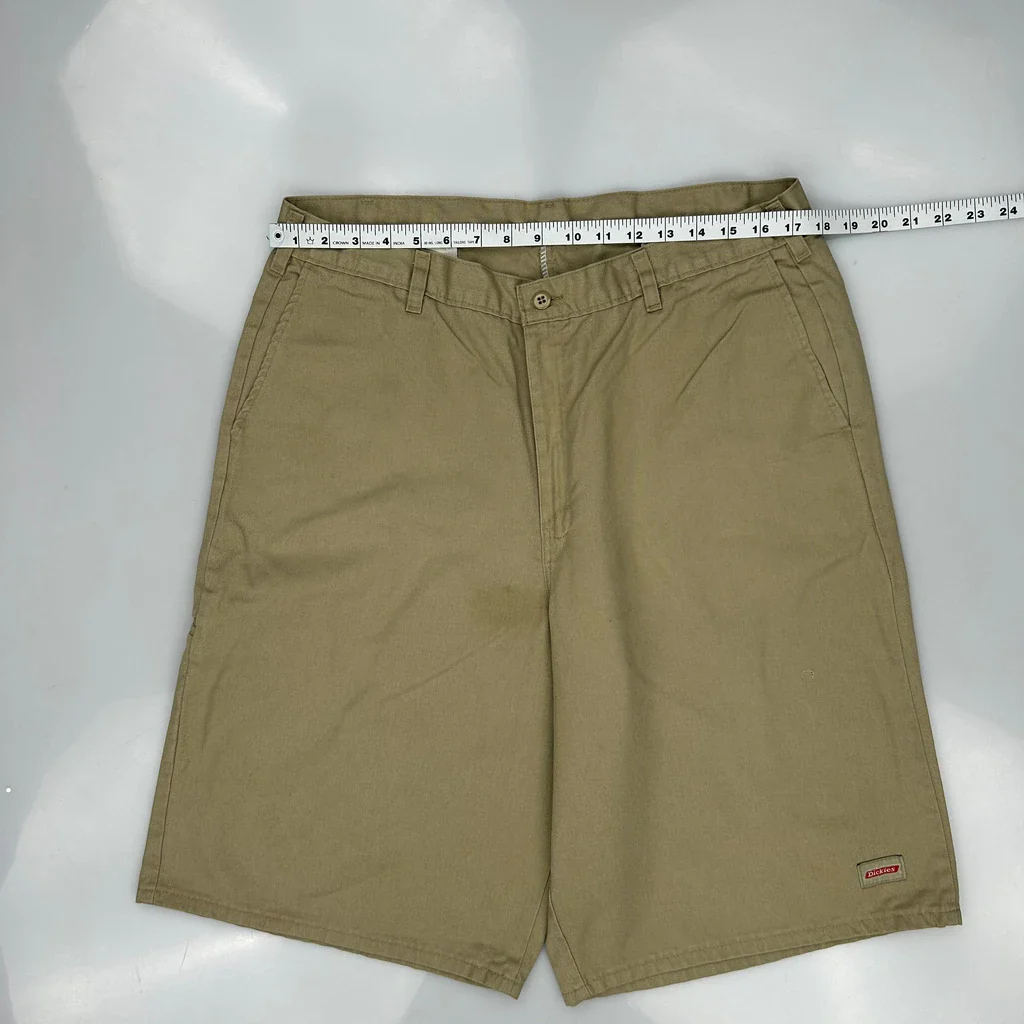 Dickies Baggy Chino Shorts - 34W 11L Khaki Cotton - Image 3