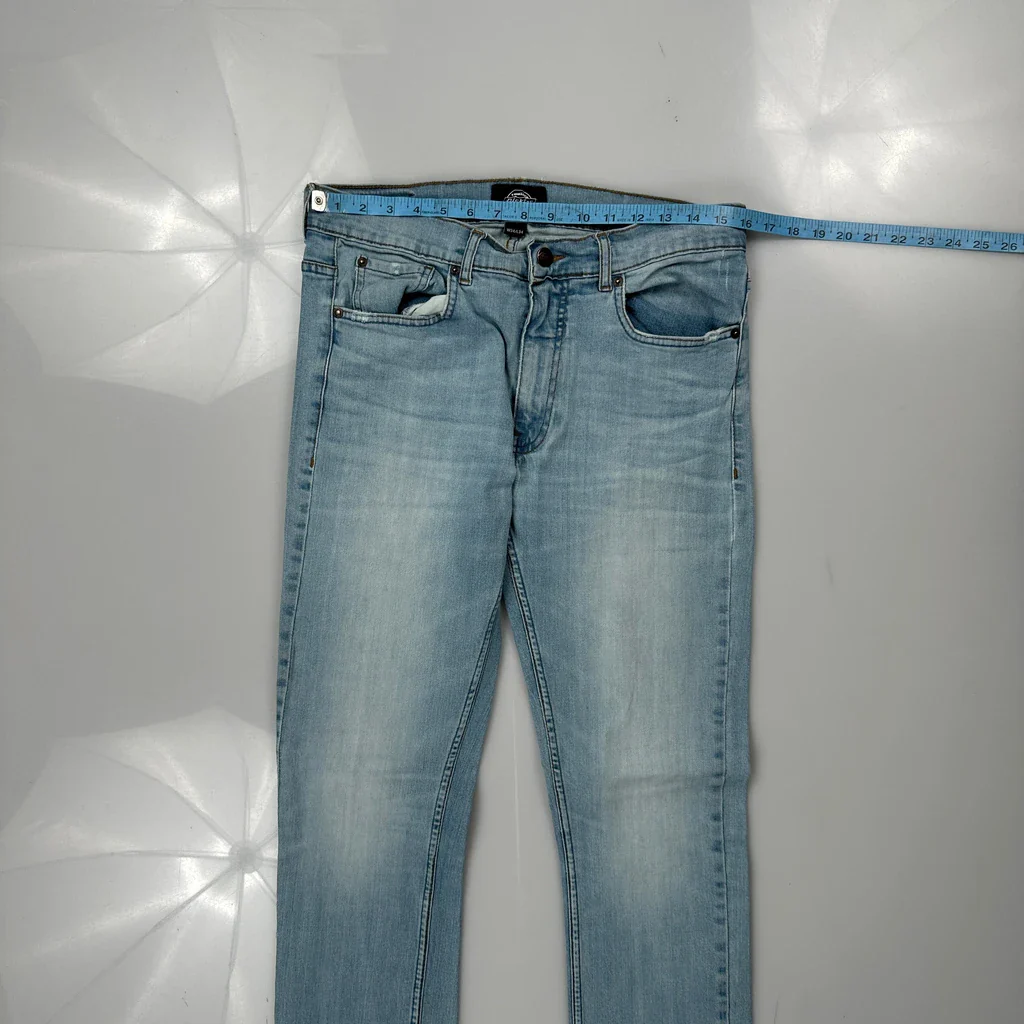 Dickies Jeans - 31W 33L Light Wash Denim - Image 3