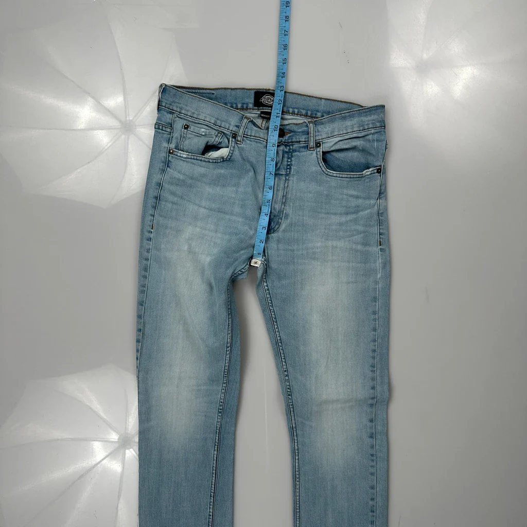 Dickies Jeans - 31W 33L Light Wash Denim - Image 4